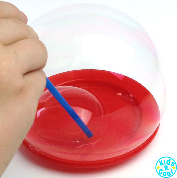 How To Make A BUBBLE INSIDE A BUBBLE! A super fun kids science activity. 
